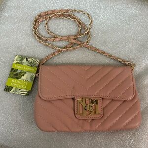 NWT small Badgley Mischka Pink Quilted Crossbody bag.